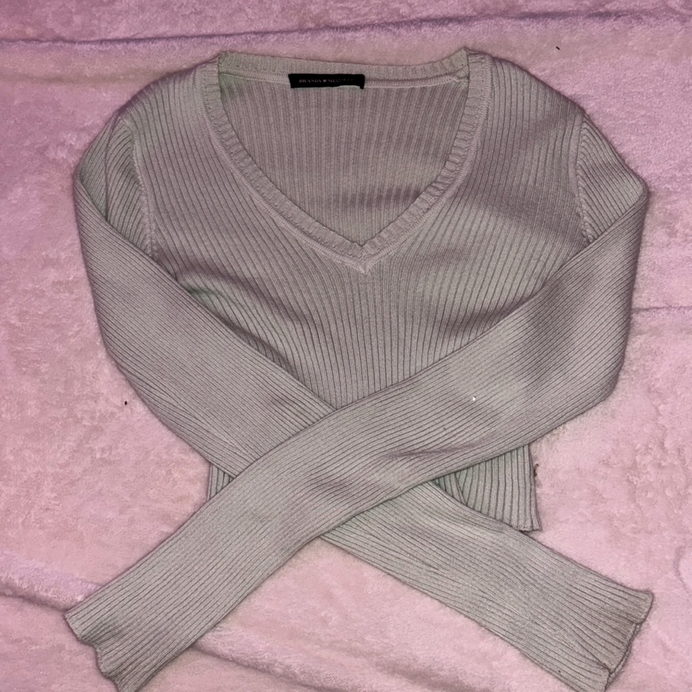 Light pastel green brandy melville cropped sweater